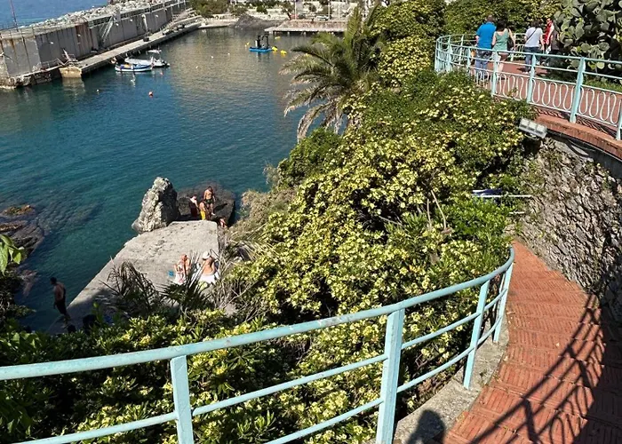 Finestra Sul Mare 1 - A Window On The Sea 1 - Nervi - *